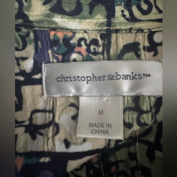 Christopher & Banks Multicolor Abstract Button Down, Two Side pocket Shirt Siz M - Picture 8 of 10